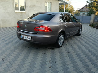 Skoda Superb foto 4