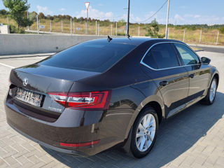 Skoda Superb foto 5