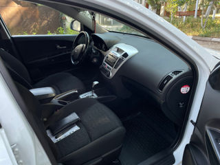 KIA Ceed foto 2