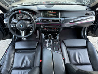 BMW 5 Series foto 16