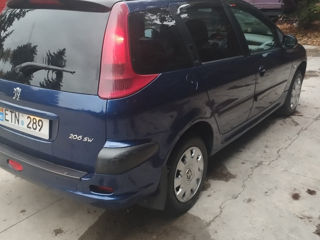 Peugeot 206 foto 4