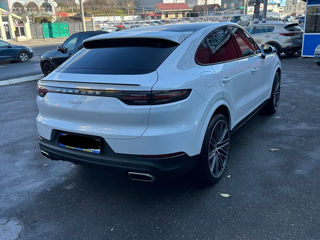 Porsche Cayenne Coupe foto 3