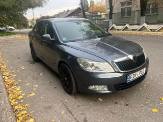 Skoda Octavia foto 2