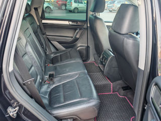 Volkswagen Touareg foto 11