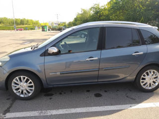 Renault Clio foto 2