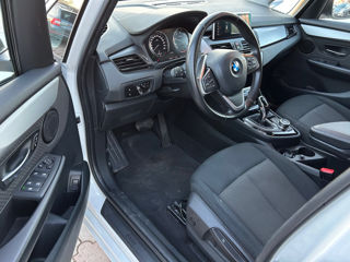 BMW 2 Series foto 7