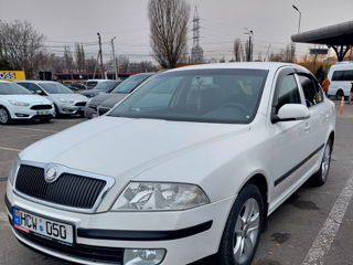 Skoda Octavia foto 2