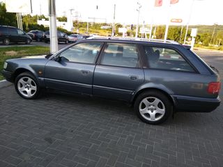 Audi 100 foto 3