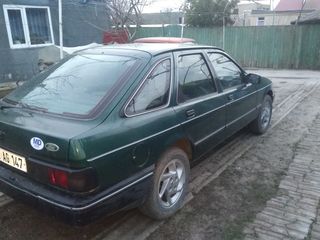 Ford Sierra foto 6