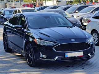 Ford Fusion foto 4