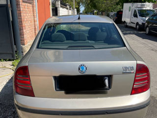 Dezmembrez Skoda superb 1 1.9 tdi / piese Skoda superb 1  foto 1