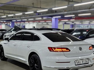 Volkswagen Arteon foto 2