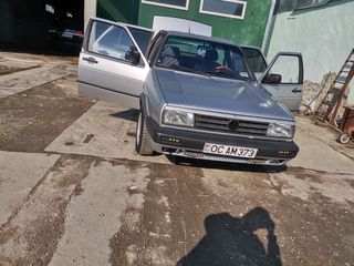 Volkswagen Jetta foto 7