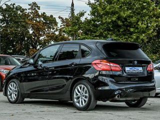 BMW 2 Series foto 2