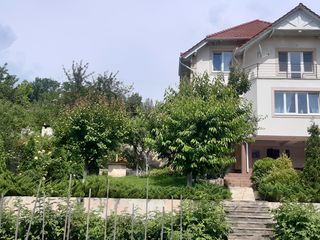 Casa individual linga stauceni gutuia galbena 220м2 / дом в районе ставчен гутуя галбена 220м2 foto 1