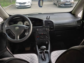 Opel Zafira foto 7