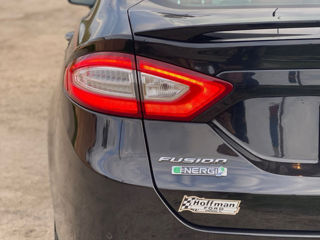 Ford Fusion foto 3