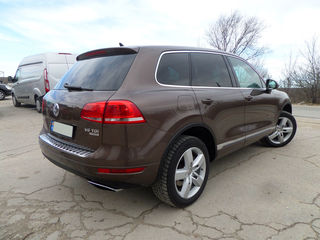 Volkswagen Touareg foto 5