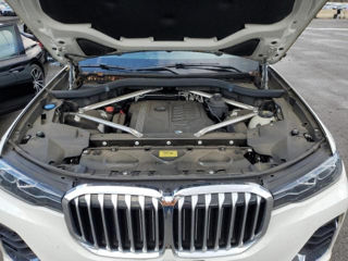 BMW X7 foto 12