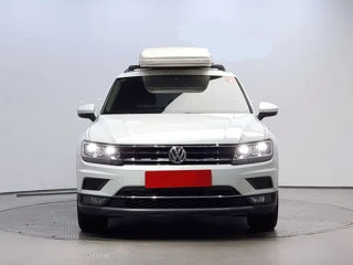 Volkswagen Tiguan foto 3