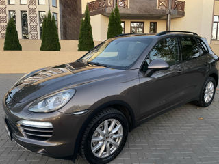 Porsche Cayenne foto 1