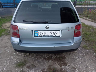 Volkswagen Passat foto 1