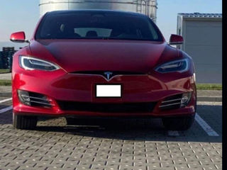 Tesla Model S foto 10