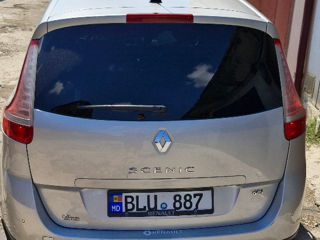 Renault Grand Scenic foto 4