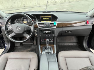 Mercedes E-Class foto 3