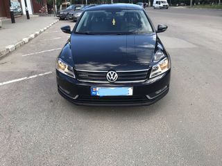 Volkswagen Passat foto 1