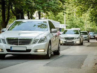 Mercedes-Benz E-Class Transport cu sofer / Транспорт с водителем. De la 60 €/zi foto 6