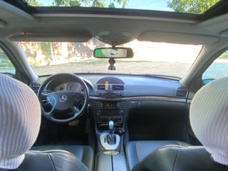 Mercedes E-Class foto 6