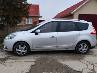 Renault Grand Scenic foto 4