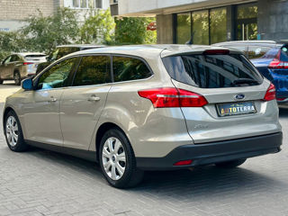 Ford Focus foto 5