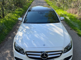 Mercedes E-Class foto 5