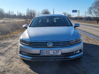 Volkswagen Passat foto 4