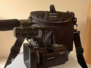 Sony HXR-NX30E Camera foto 1