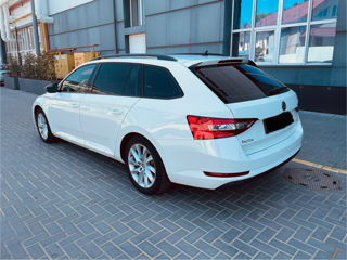 Skoda Superb foto 5