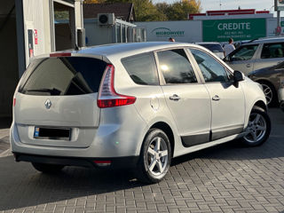 Renault Grand Scenic foto 5