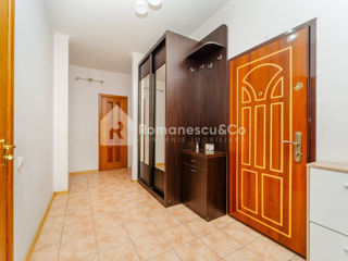 Apartament cu 2 camere, 81 m², Botanica, Chișinău foto 16