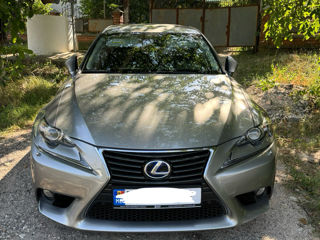 Lexus IS Series