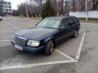 Mercedes Series (W124) foto 4