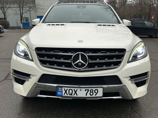 Mercedes M-Class foto 9