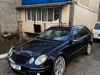 Mercedes E-Class