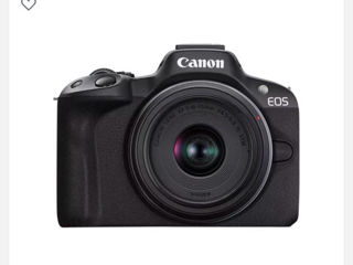 Camera EOS R50