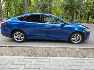 Ford Fusion foto 6