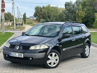 Renault Megane foto 1