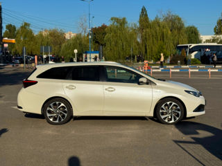 Toyota Auris foto 4