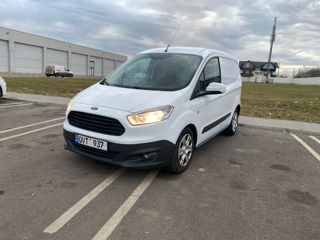 Ford Transit Courier foto 2