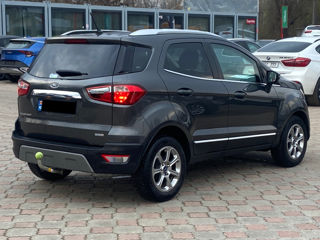 Ford EcoSport foto 3